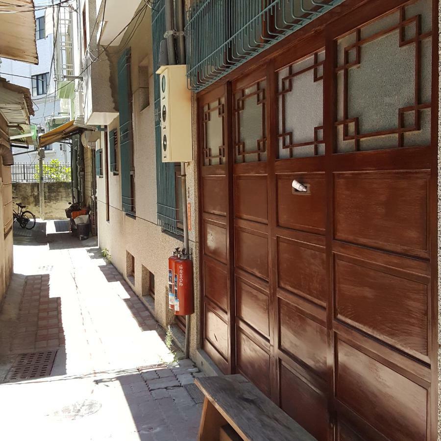 San Bu Strolling Apartment Tainan Exterior photo